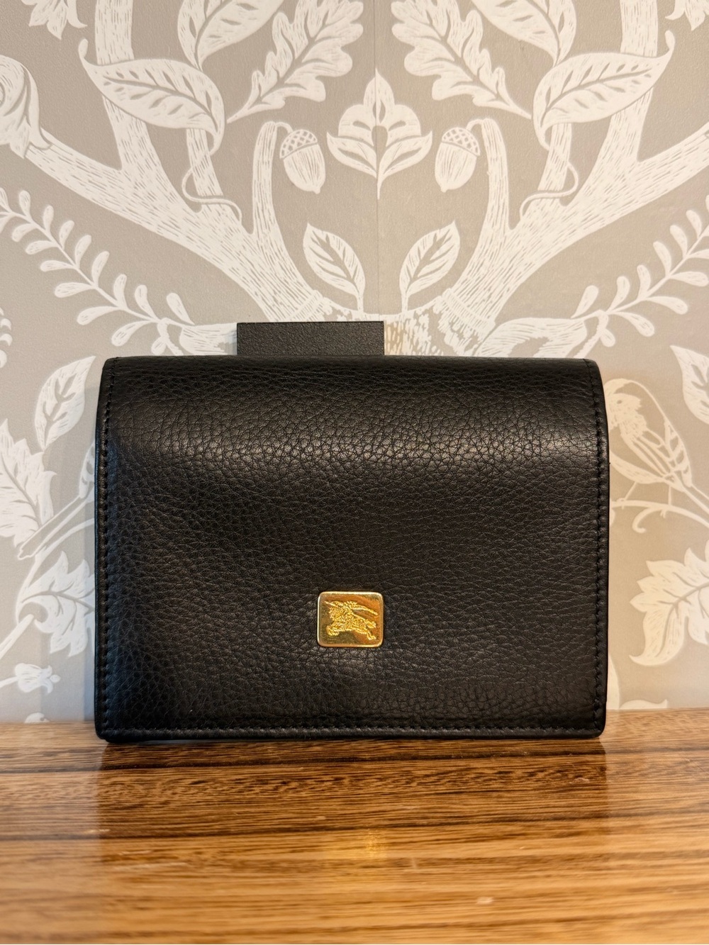 Burberrys Vintage Kisslock Wallet Black Soft Pebbled Leather Gold HDW Pristine!